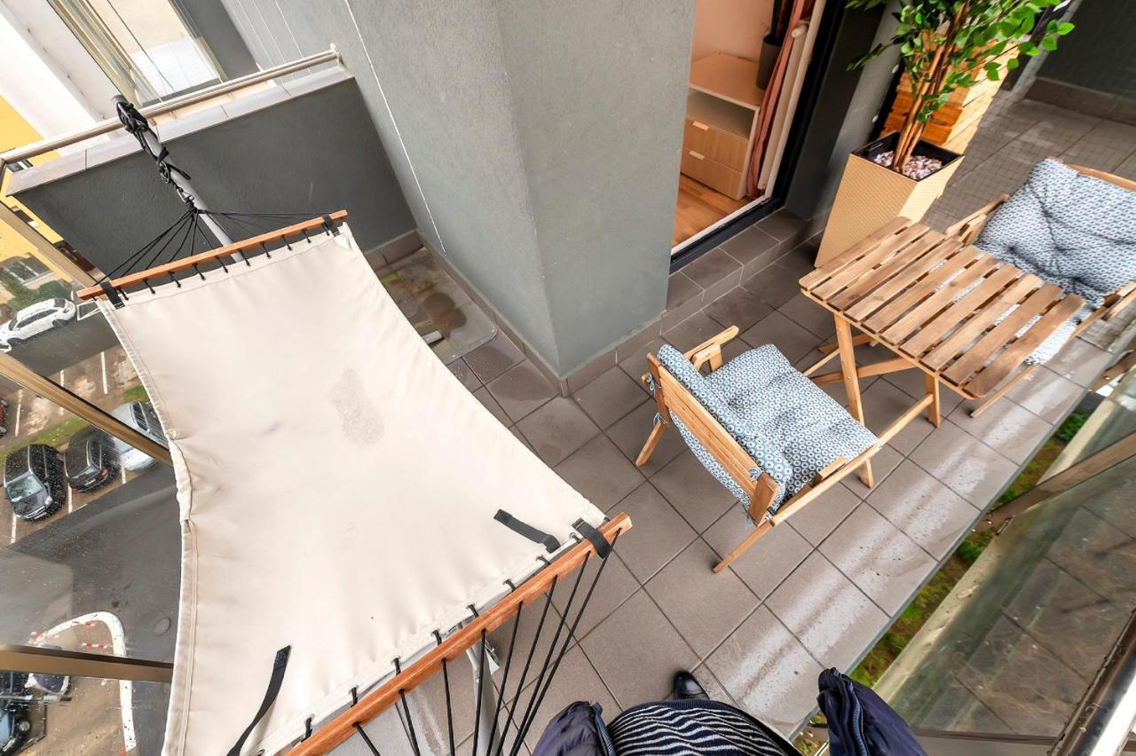 Lumina 4-Room Apart With Large Balcony Варшава Екстериор снимка